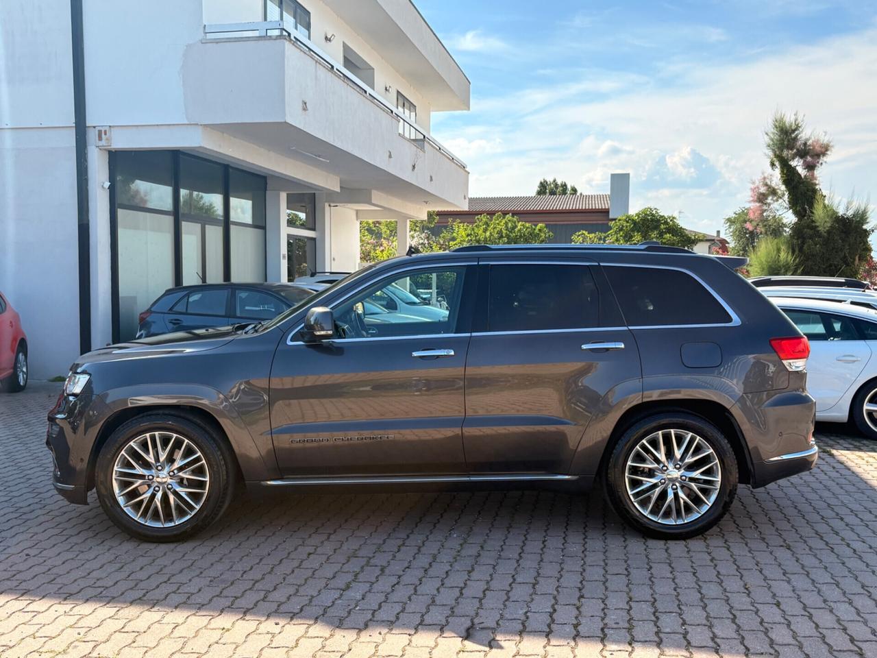 Jeep Grand Cherokee 3.0 V6 CRD 250 CV Multijet II Summit