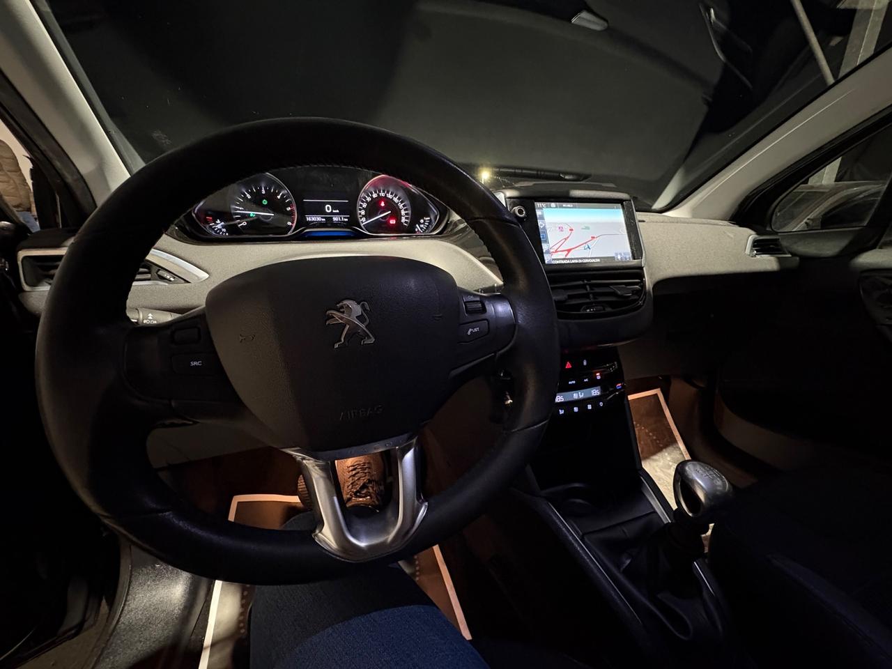 Peugeot 208 BlueHDi 120 S&S 5 porte Allure