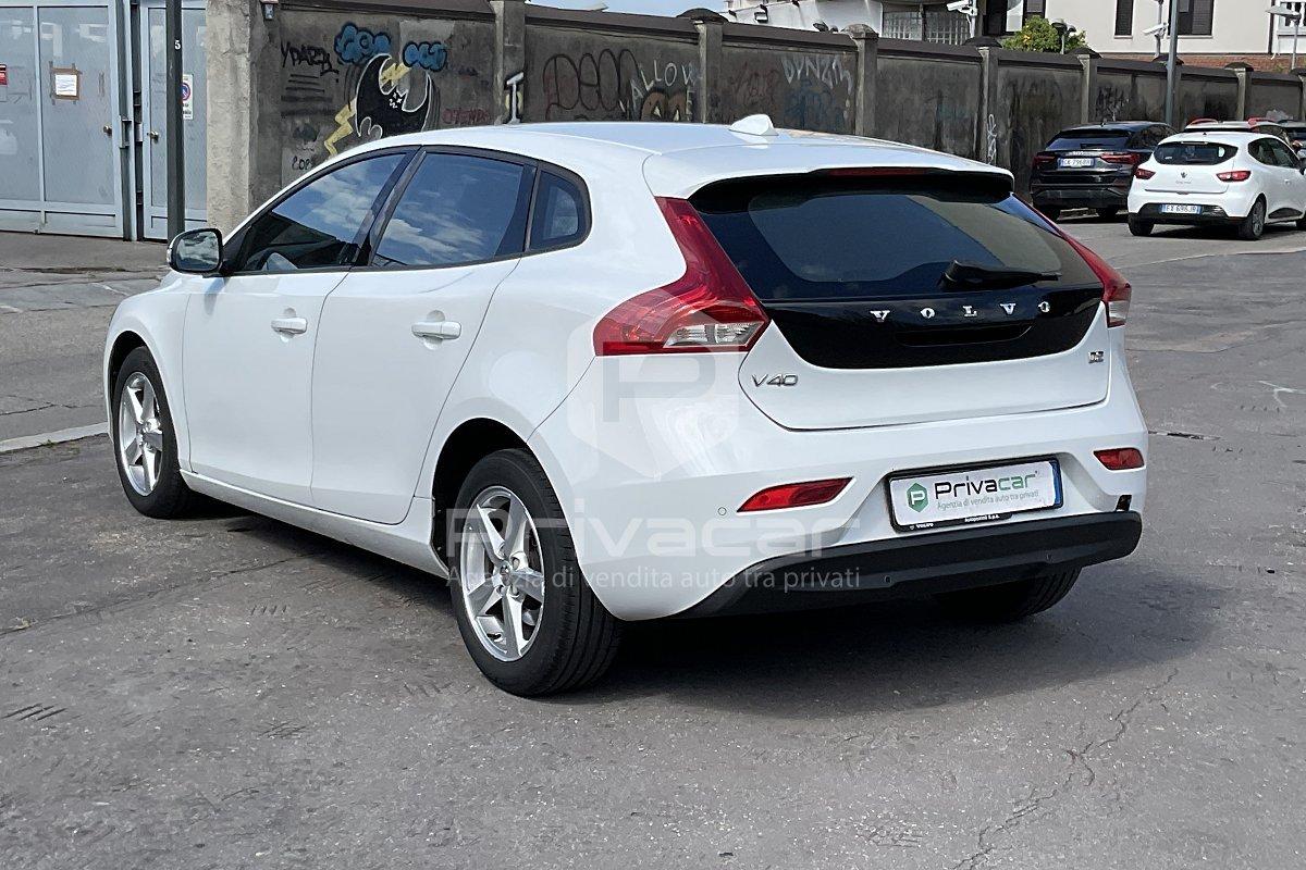 VOLVO V40 D2 Business