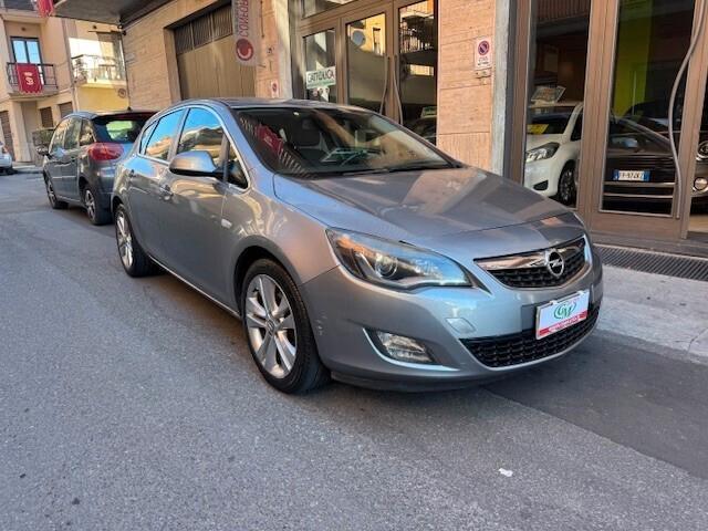 Opel Astra 1.7 CDTI 110CV 5 porte Cosmo