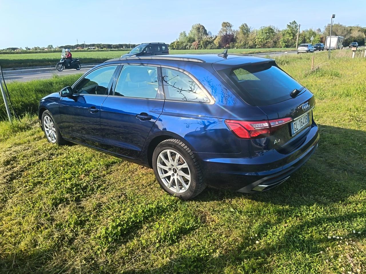 Audi A4 Avant 35 TDI/163 CV S tronic line edition