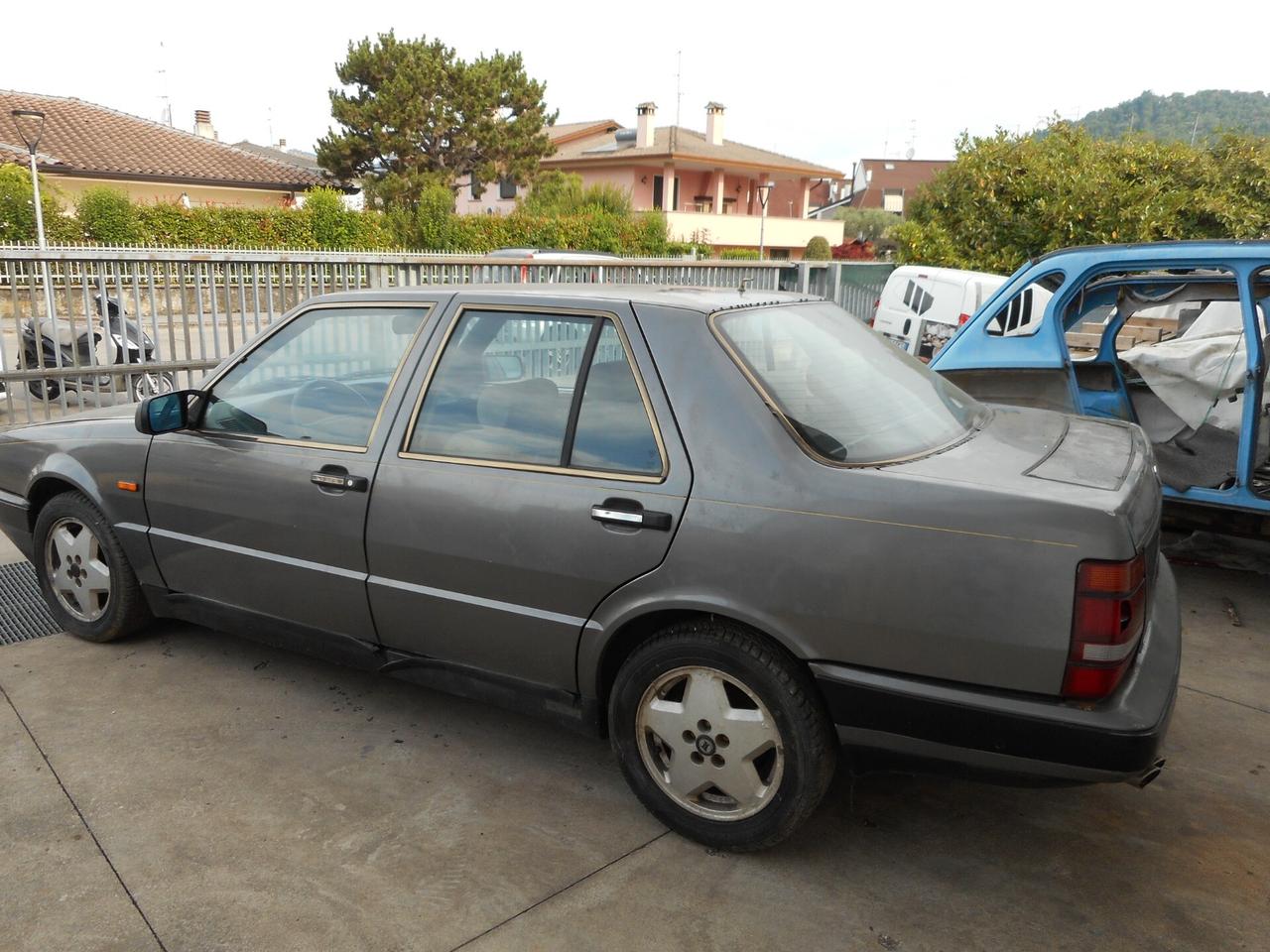 Lancia Thema 8.32 Ferrari
