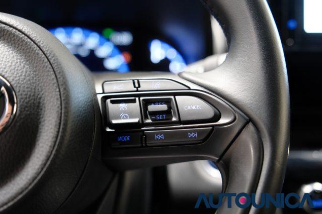 TOYOTA Yaris Cross 1.5 HYBRID PORTE E-CVT TREND NEOPATENTATI