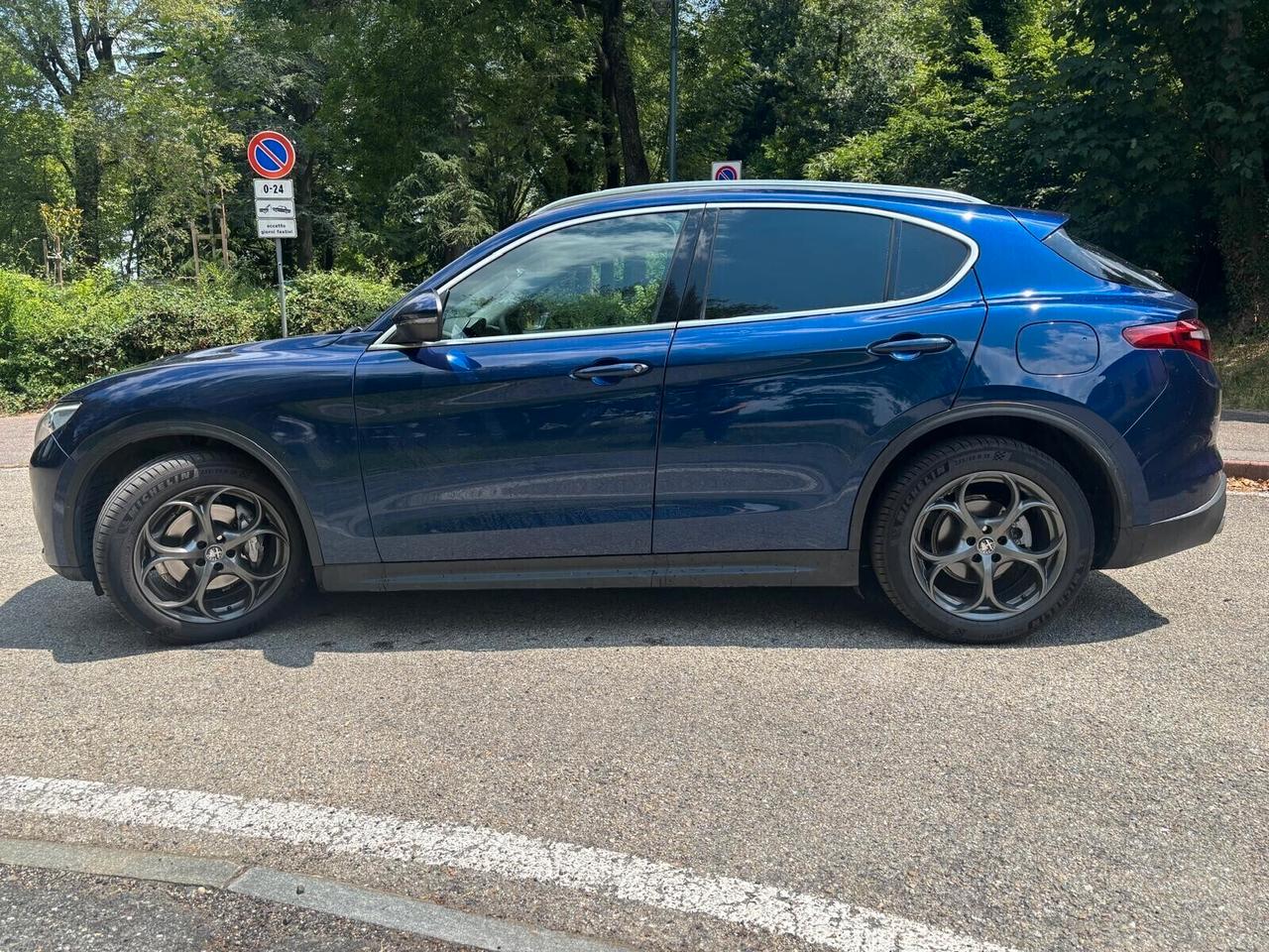 Alfa Romeo Stelvio 2.2 Turbodiesel 190 CV AT8 RWD Business