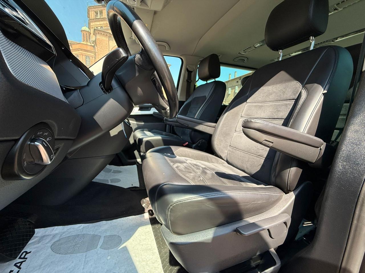 Volkswagen T6 Multivan 2.0 TDI 205CV HIGHLINE