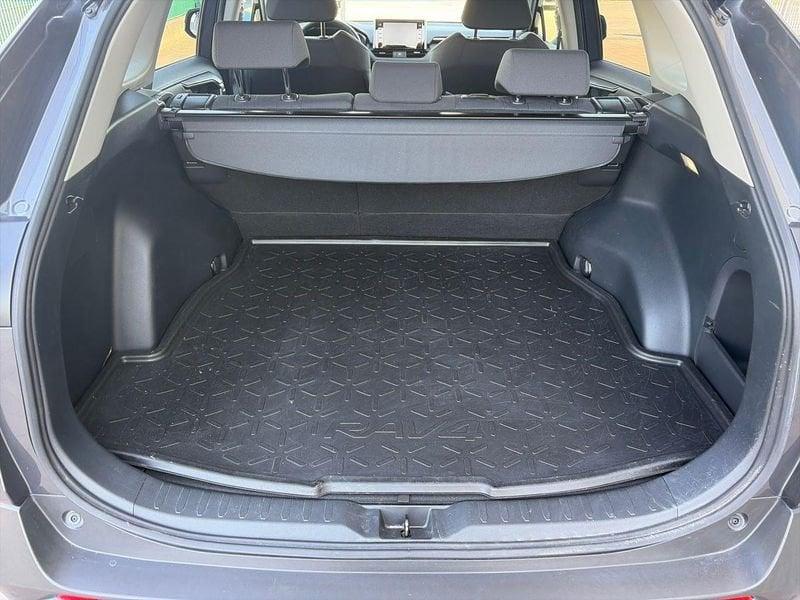 Toyota RAV4 2.5 VVT-iE Hybrid 218cv Dynamic 2WD E-CVT