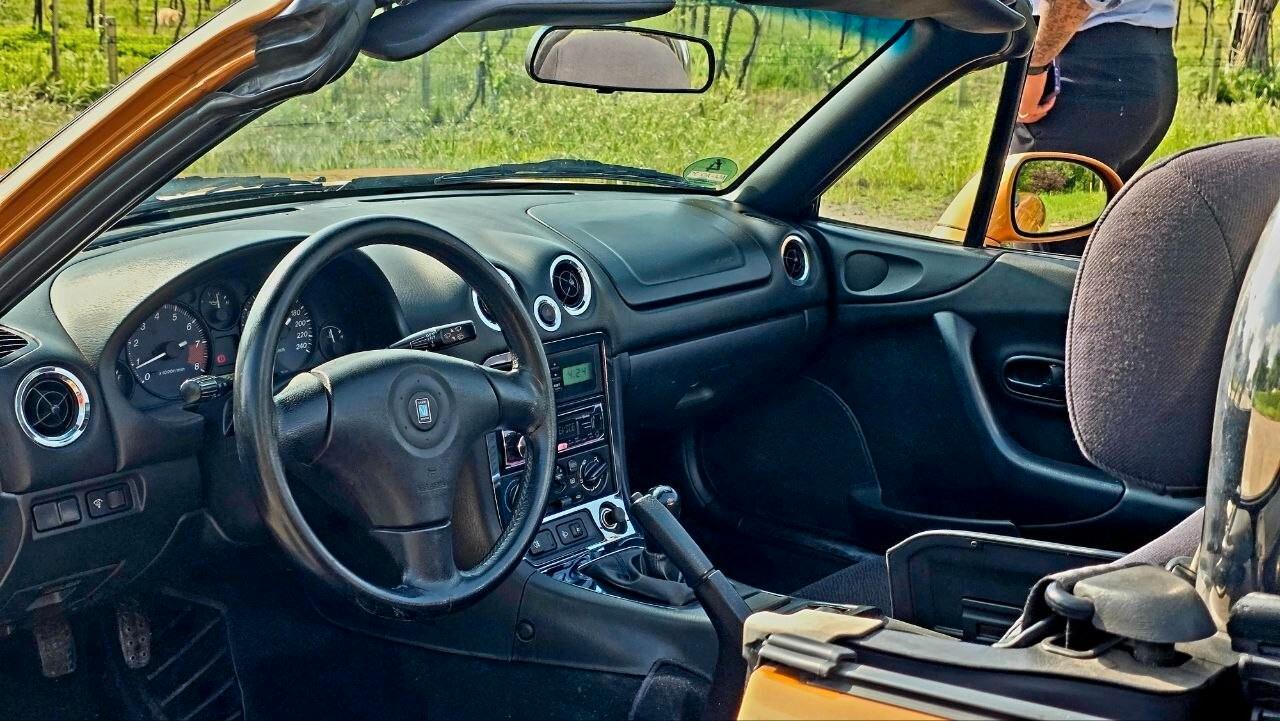 Mazda MX-5 1.6i Spyder MX5 roadster