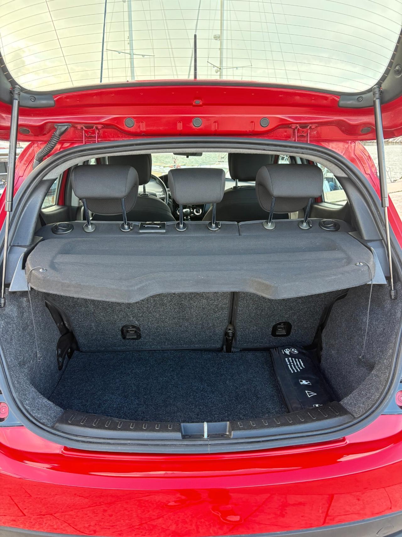 Lancia Ypsilon 1.0 FireFly 5 porte S&S Hybrid