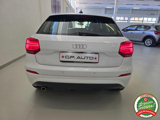AUDI Q2 1.6 TDI S line Edition