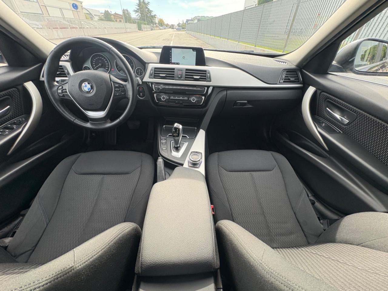 Bmw 318d Touring Luxury 2019 Euro 6