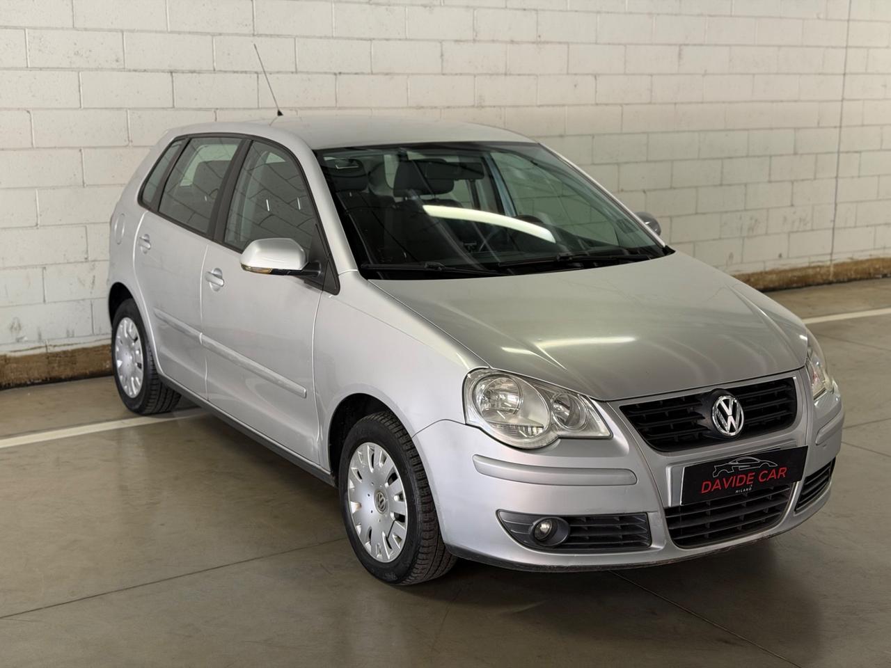 Volkswagen Polo 1.4/75CV 16V 5p. Sportline