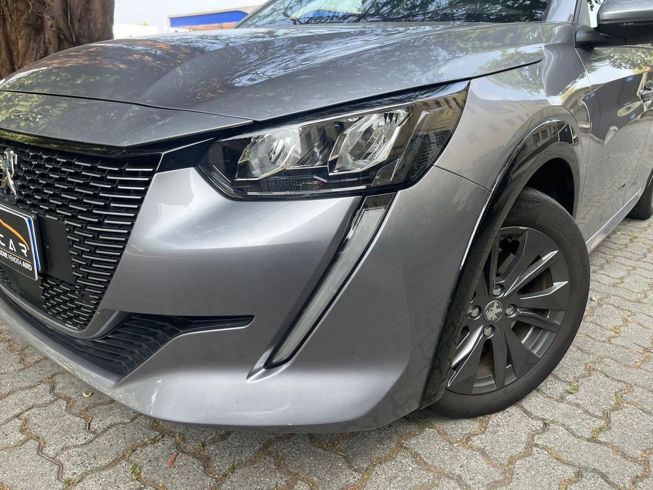 Peugeot 208 Allure e-208 #5990