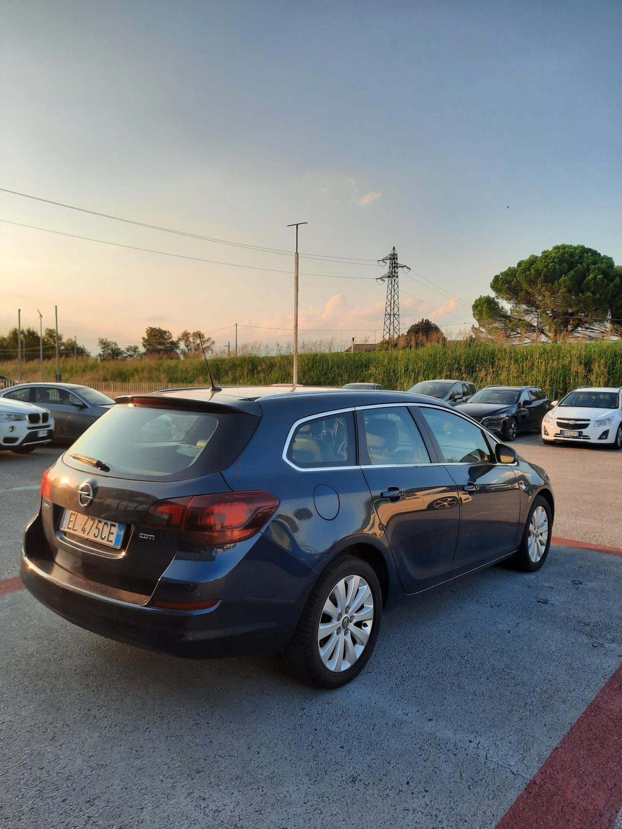 Opel Astra 1.7 CDTI 110CV Sports Tourer Cosmo