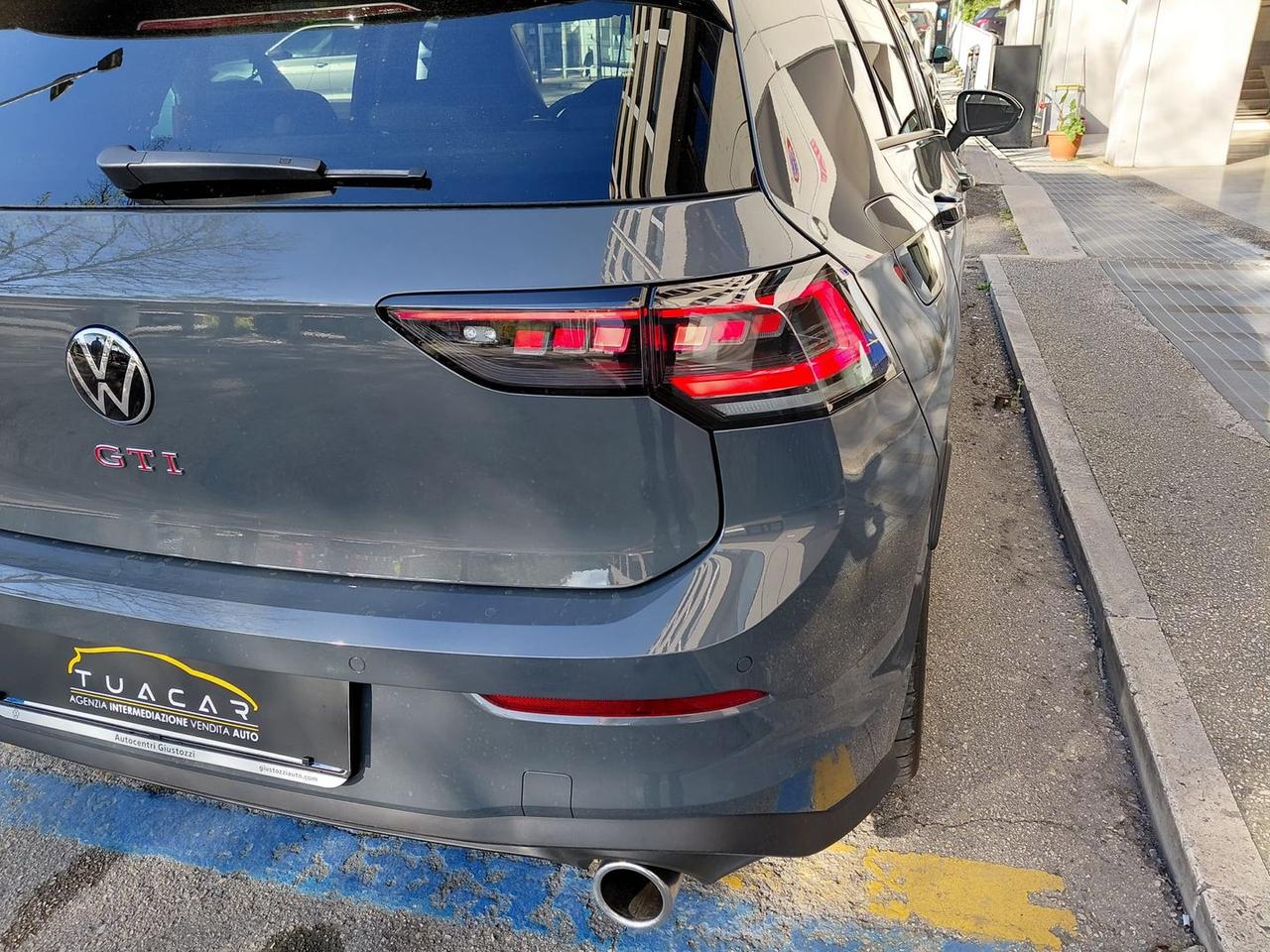 Volkswagen Golf 2.0 tsi DSg 265 Cv TSI GTI #10384