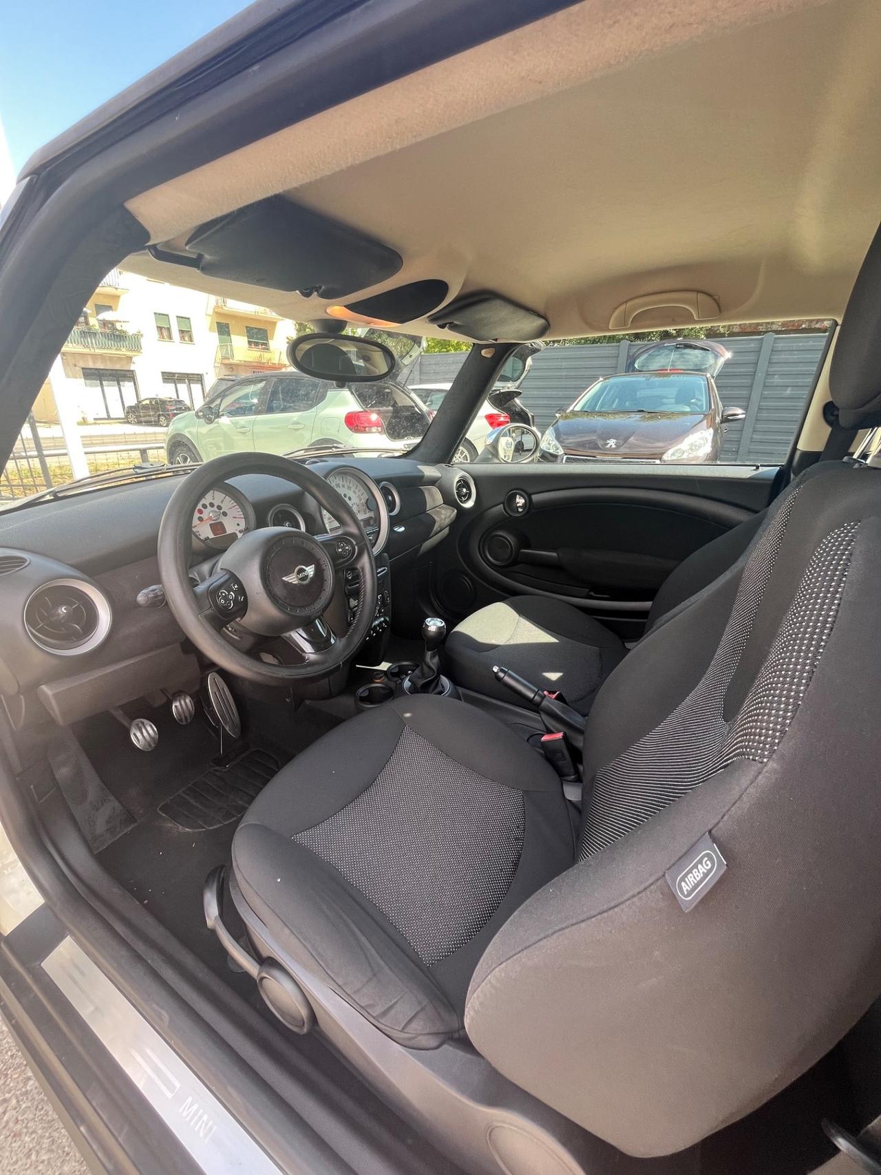 Mini 1.6 16V Cooper