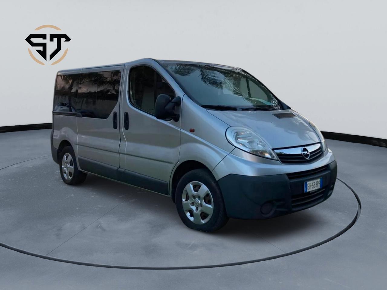 Opel Vivaro 27 2.0 CDTI PC-TN Combi 9 posti