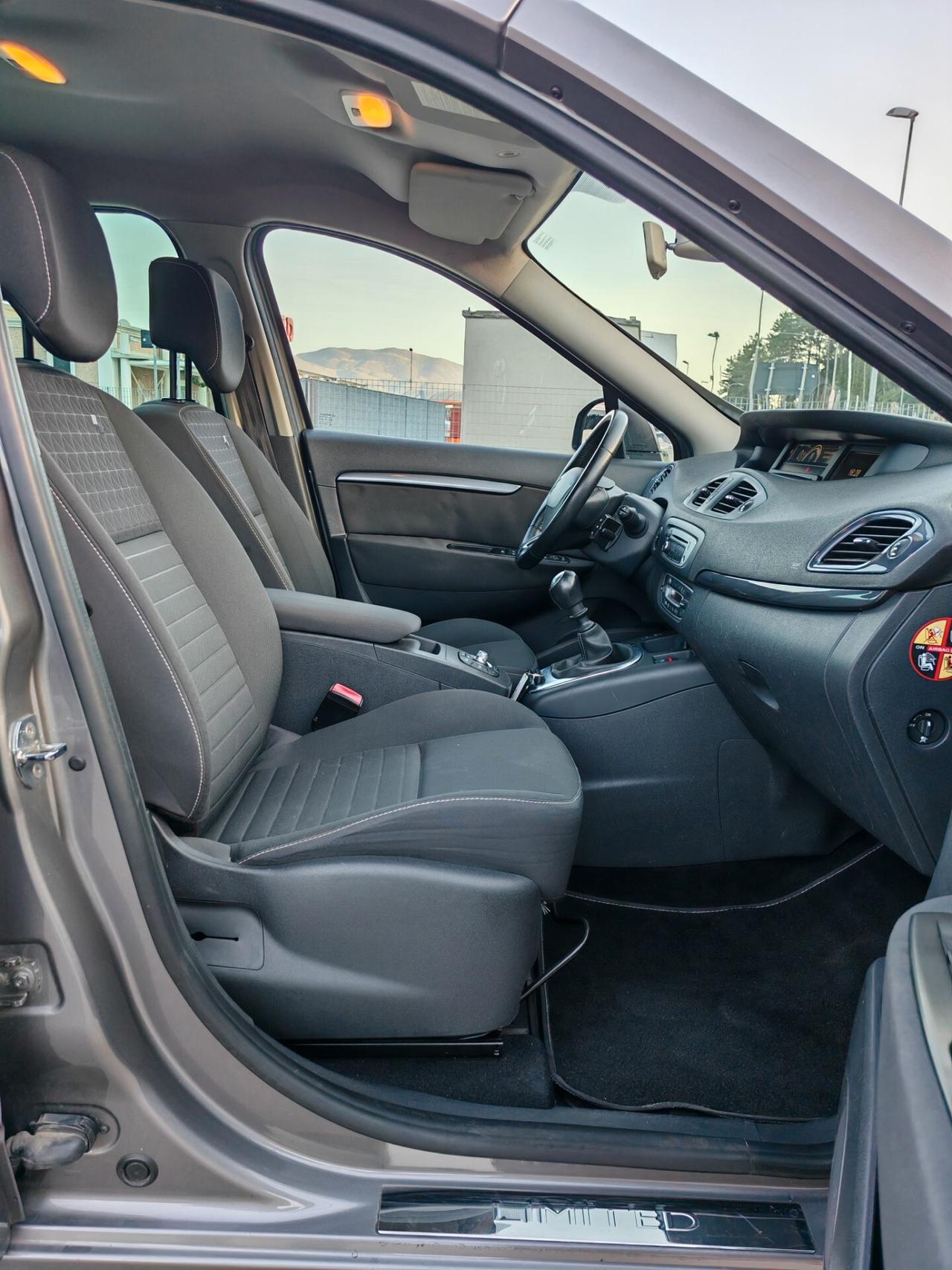 Renault Scenic Scénic XMod Cross 1.5 dCi 110CV EDC Energy