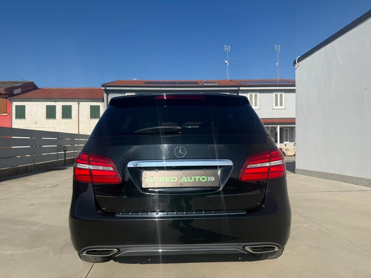 Mercedes-benz B 180 d Automatic Sport