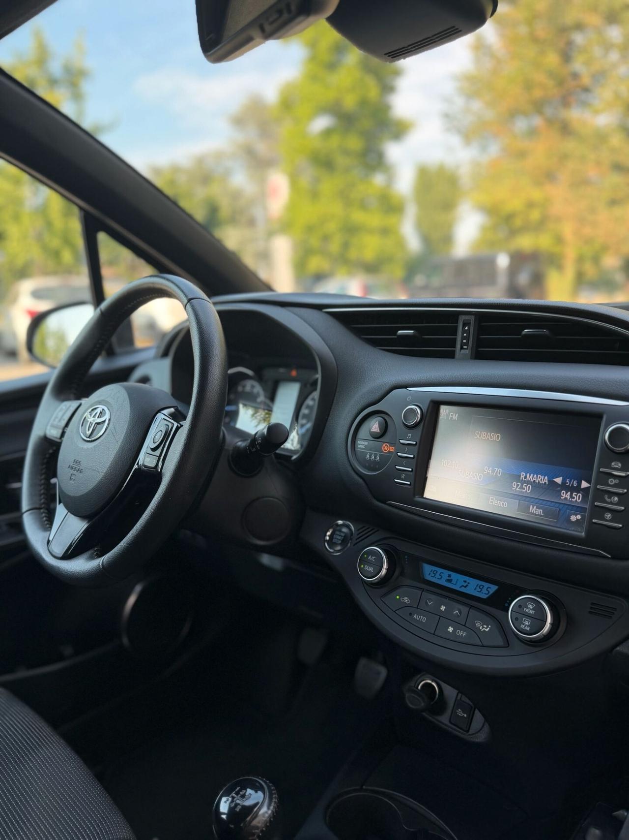 Toyota Yaris 1.0 5 porte Active