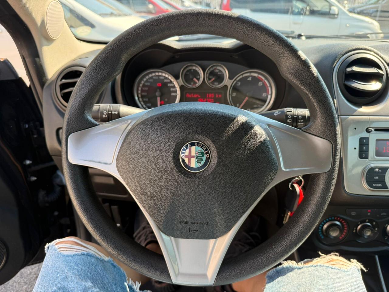 Alfa Romeo MiTo 1.6 JTDm 16V Distinctive Sport Pack