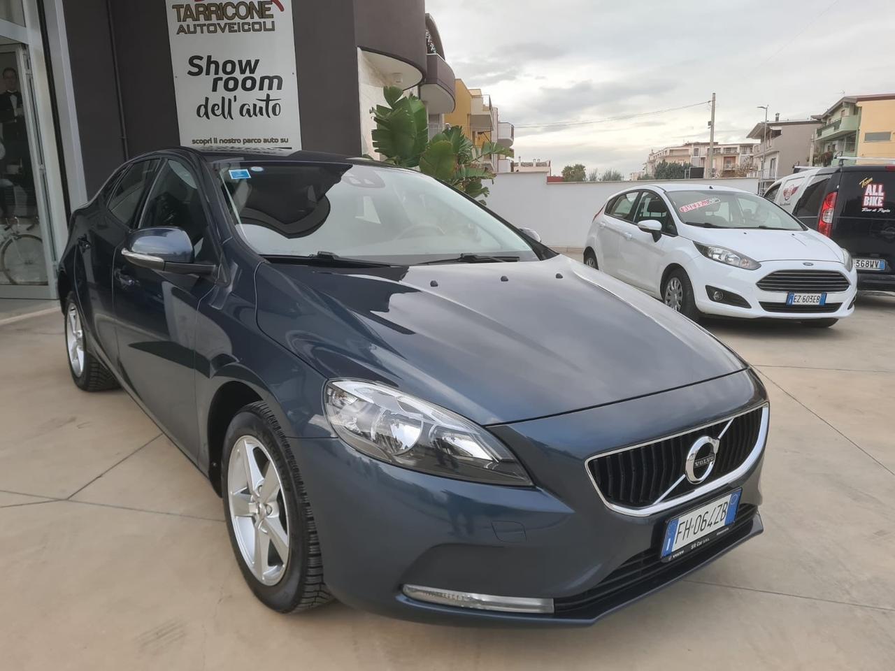 Volvo V40 D2 Business