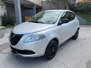 Lancia Ypsilon 0.9 Metano/benzina