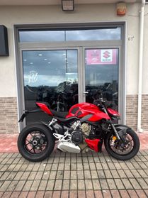 Ducati Streetfighter V4 Performance