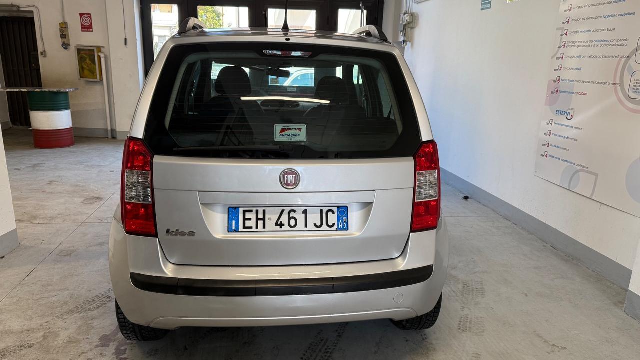 Fiat Idea 1.4 16V S&S Emotion