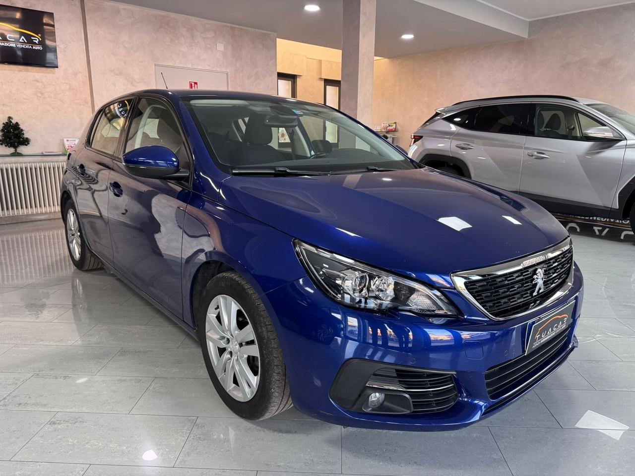 Peugeot 308 Business 1.5 Blue HDI 130