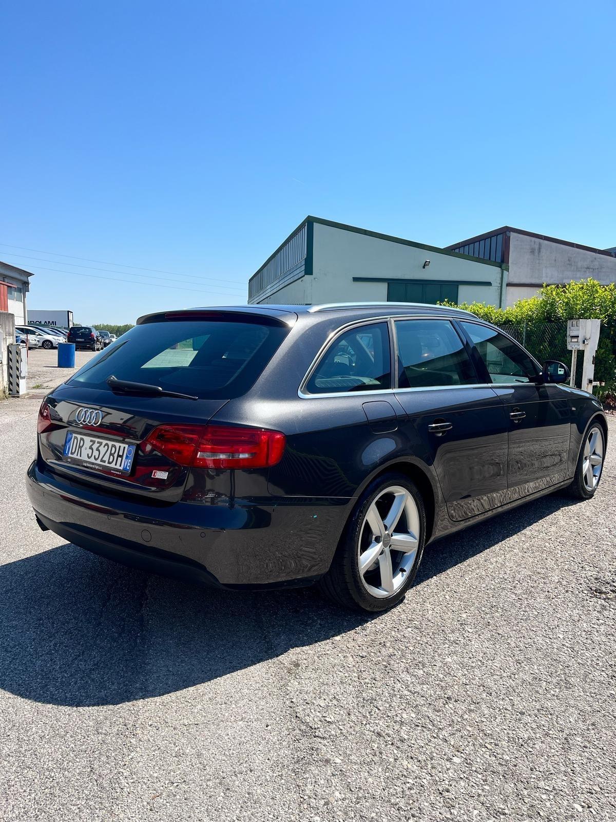 Audi A4 Avant 2.0 TDI 143CV Sline