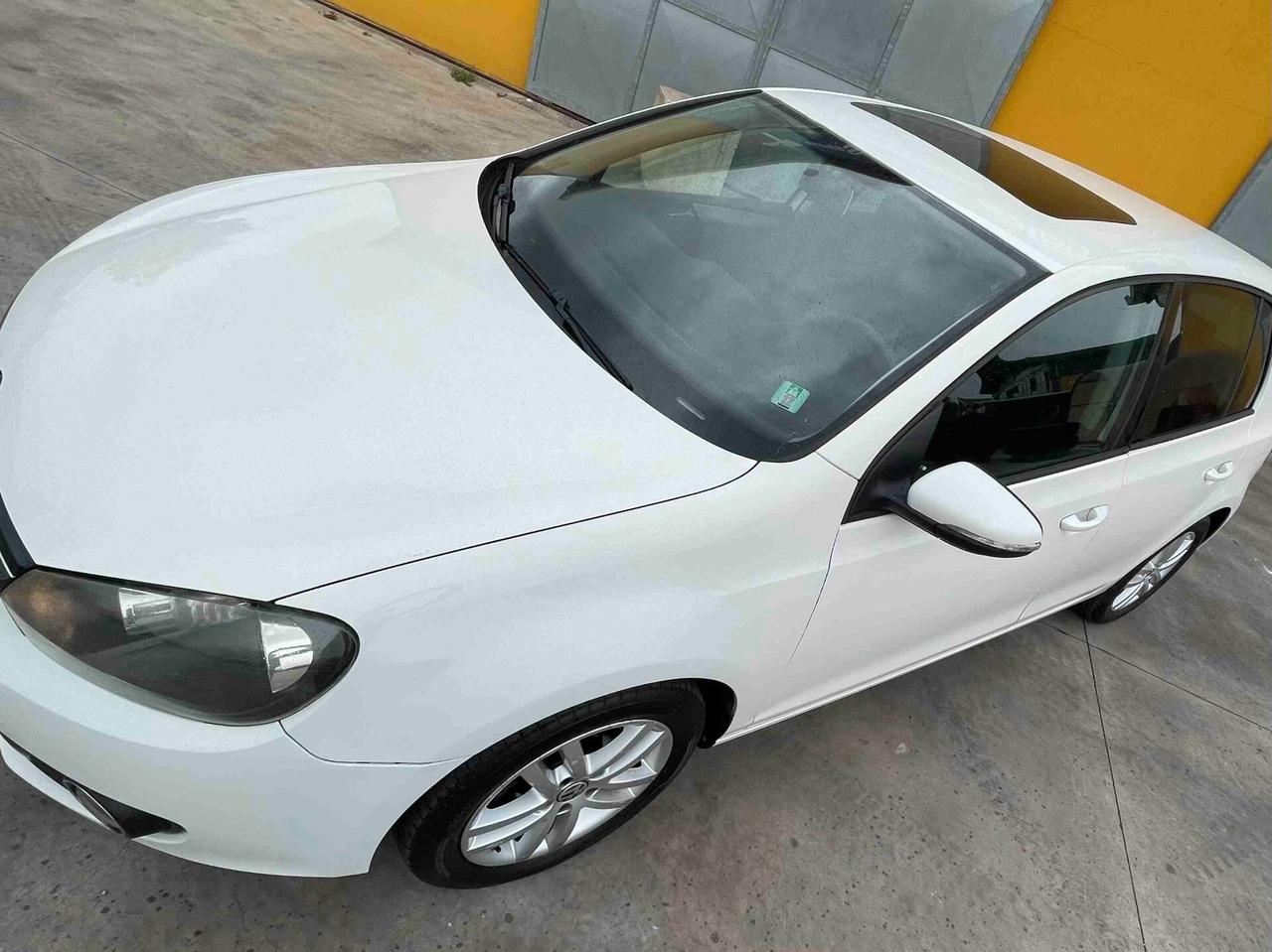 Volkswagen Golf 1.6 TDI DPF 5p. Highline NEOPATENTATI