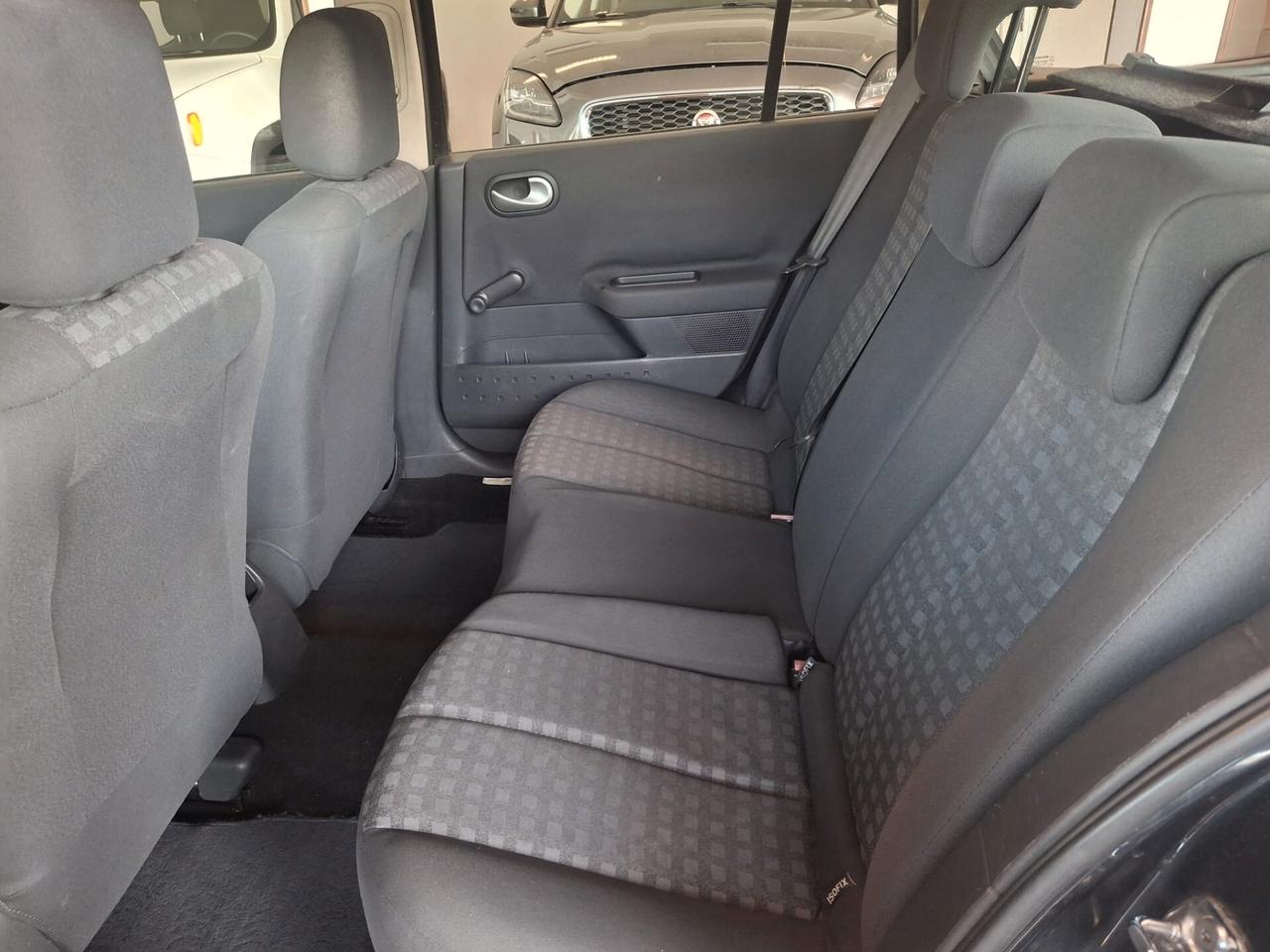 Renault Megane Grandtour 1.5 dci *NEOPATENTATI