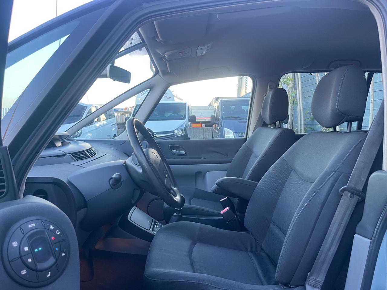 Renault Espace Grand 2.0 dCi 150CV Luxe