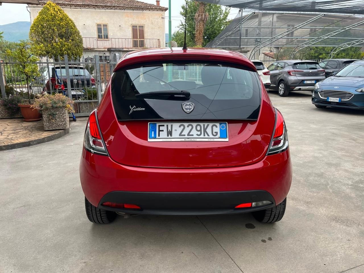 Lancia Ypsilon 1.2 69 CV 5 porte GPL Ecochic Elefantino Blu