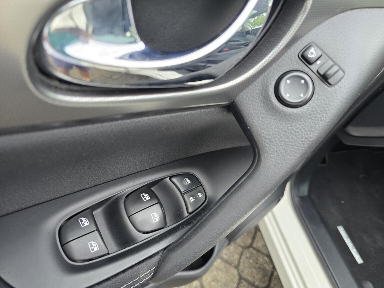 Nissan Qashqai 1.5 dCi N-Connecta|TETTO PANO