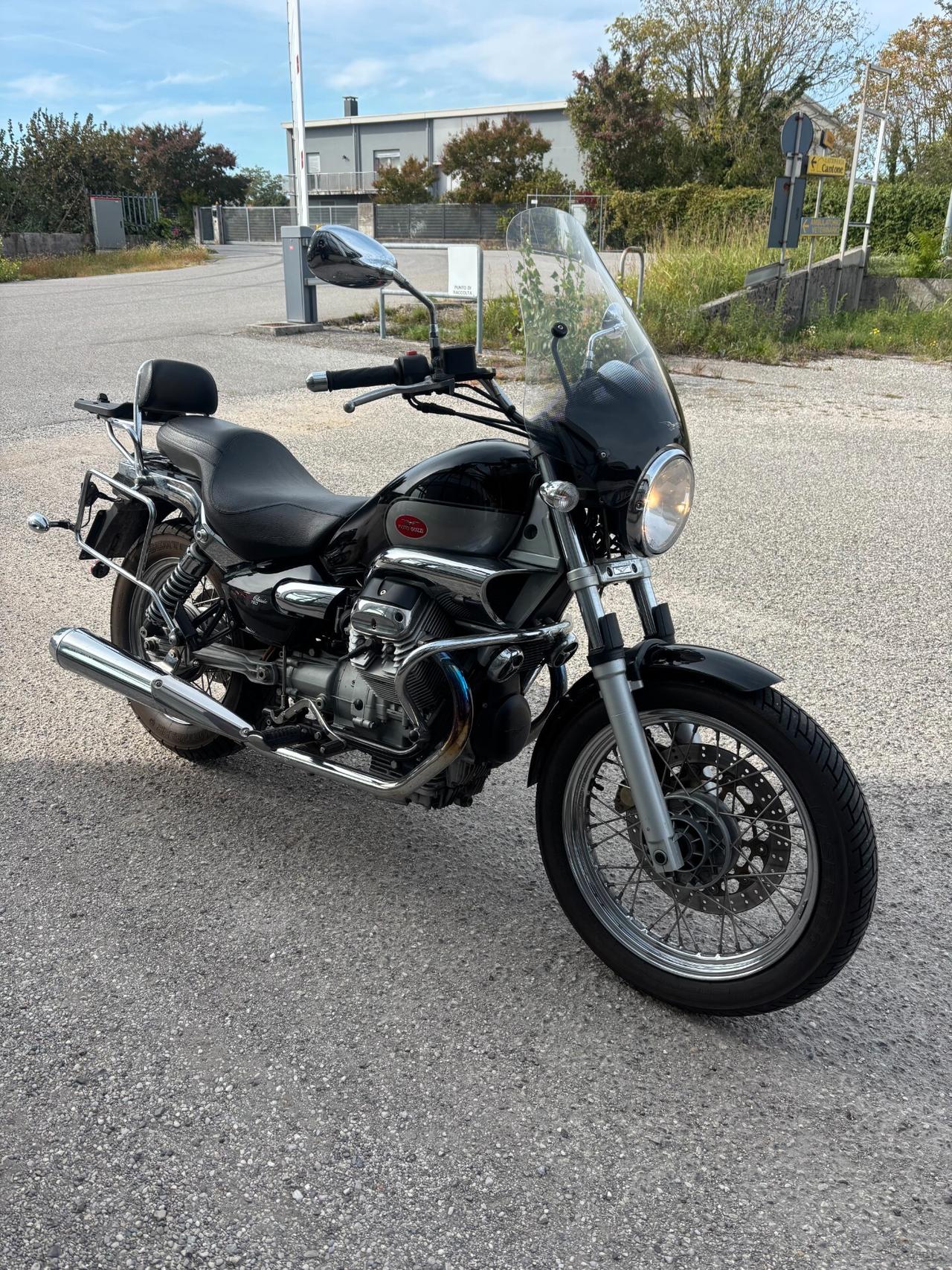 Moto Guzzi Nevada 750