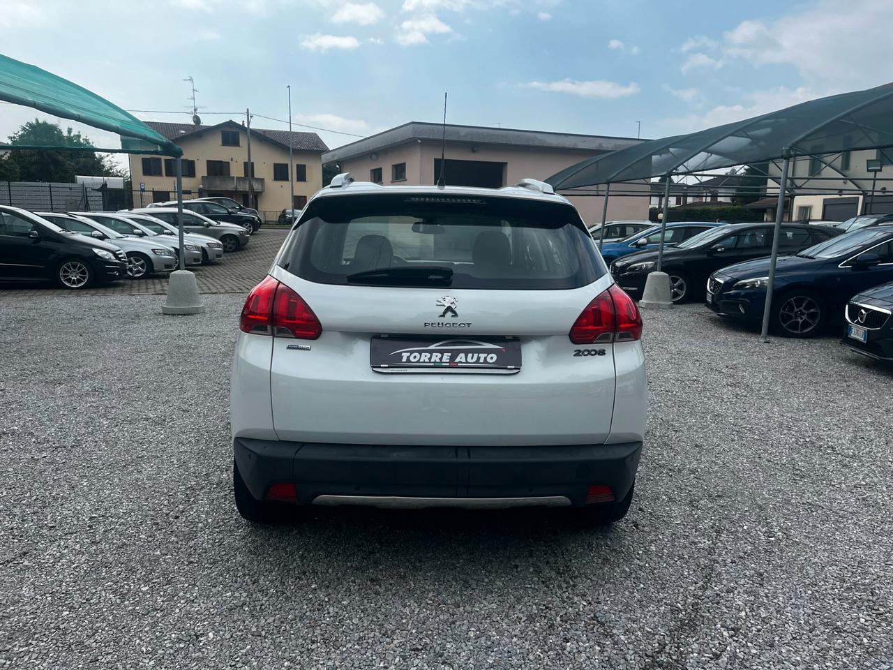 Peugeot 2008 PureTech Turbo 110 S&S Allure