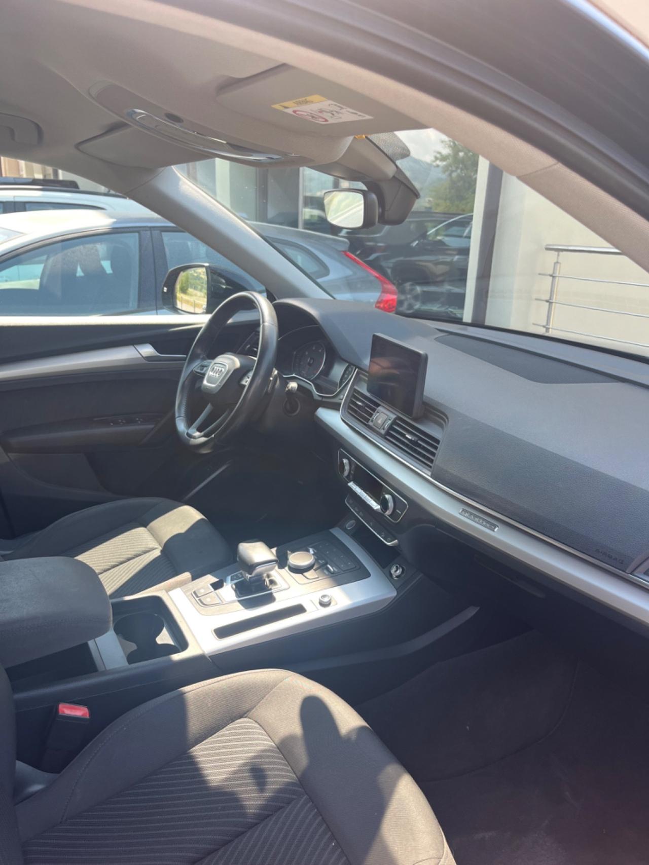 Audi Q5 40 TDI 204 CV quattro S tronic Business Design
