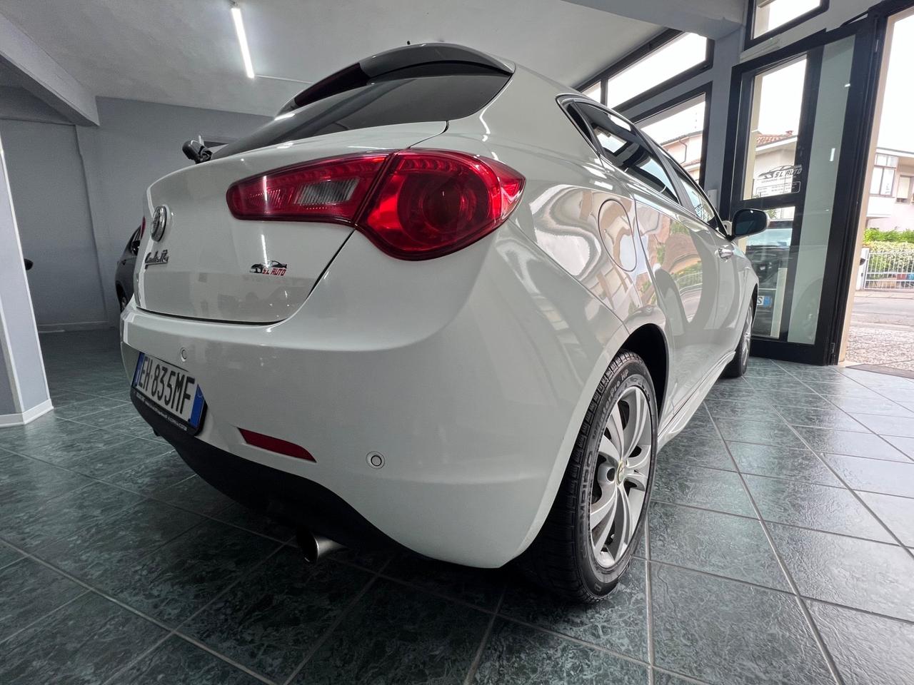Alfa Romeo Giulietta 2.0 JTDm-2 140 CV Exclusive