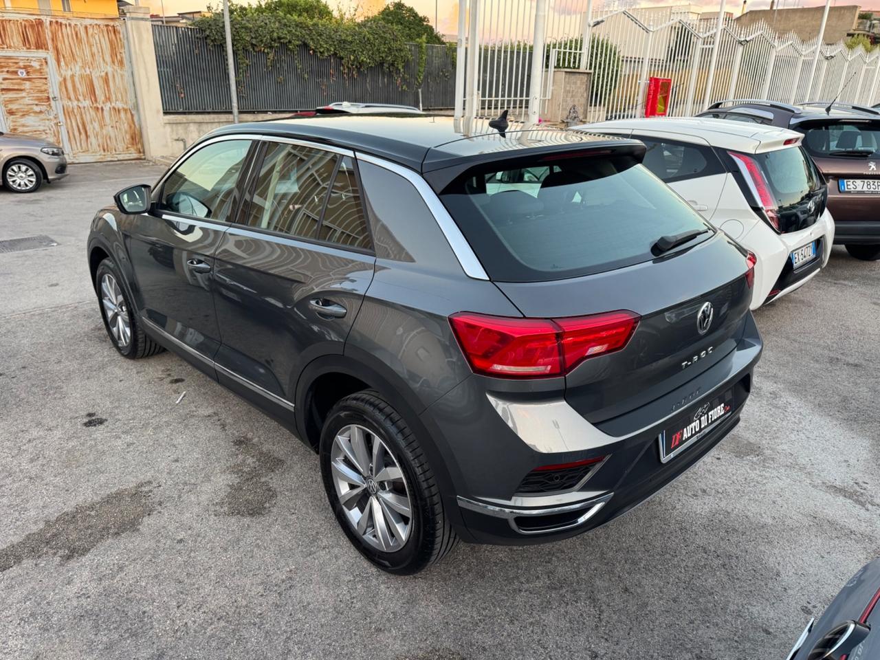 Volkswagen T-Roc 1.6 TDI Advanced Virtual cockpit car play