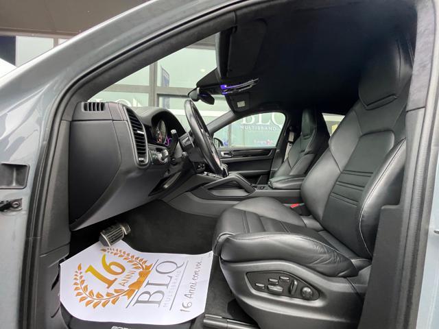 PORSCHE Cayenne Coupé 4.0 Turbo GT