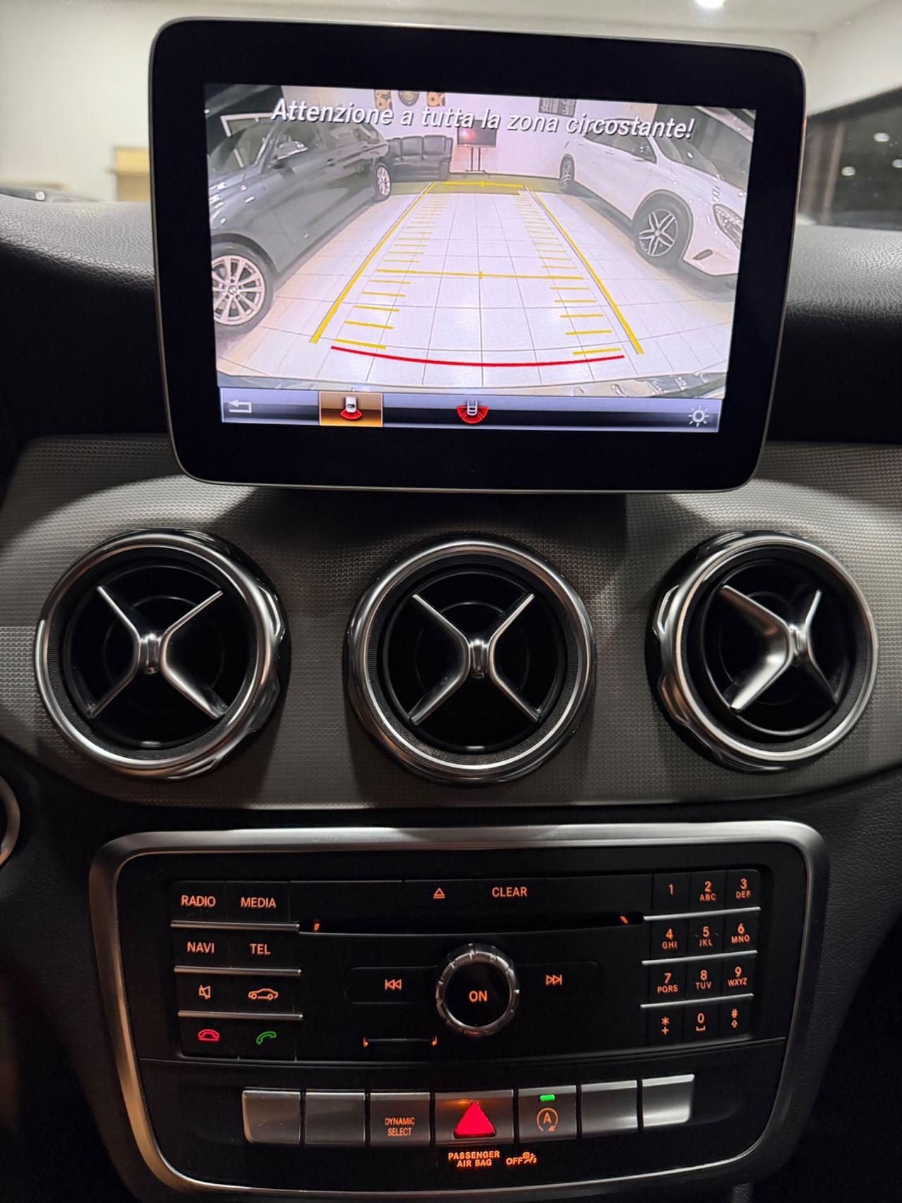 Mercedes-benz GLA 200 d Automatic Premium