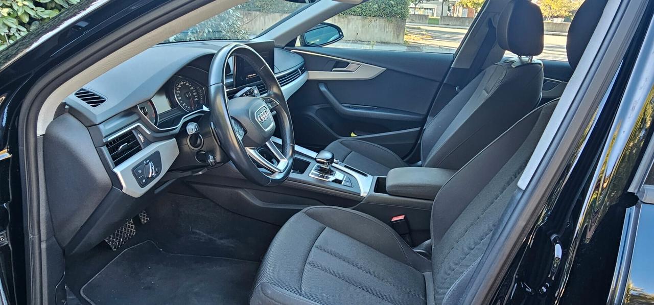 Audi A4 35 TDI/163 CV S tronic Iva Esposta