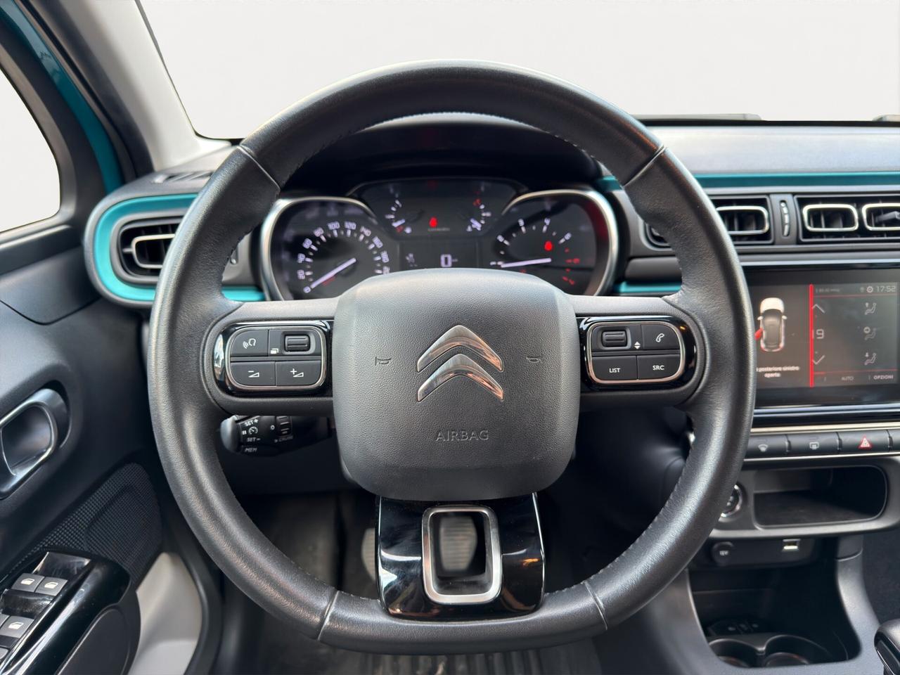 Citroen C3 BlueHDi 100 S&S Shine Pack - 2023