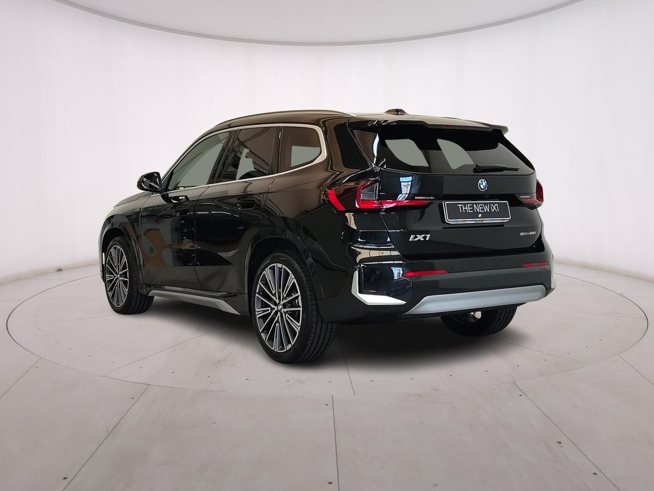 BMW X1 iX1 eDrive20 Pure Edition