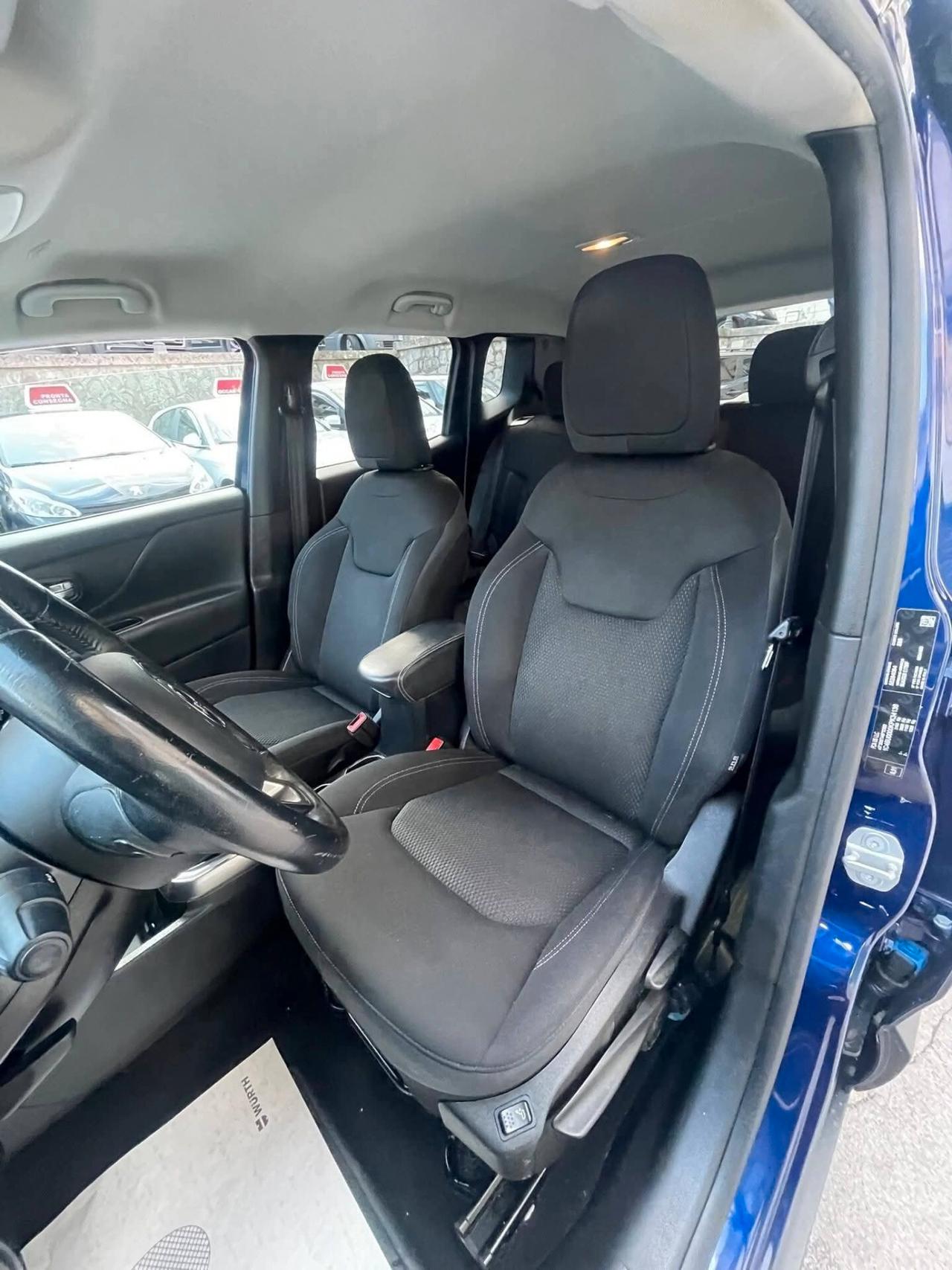 Jeep Renegade 4WD Active Limited full led