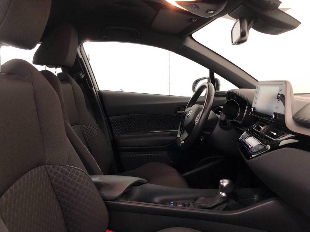 Toyota C-HR 1.8 Hybrid Active E-CVT