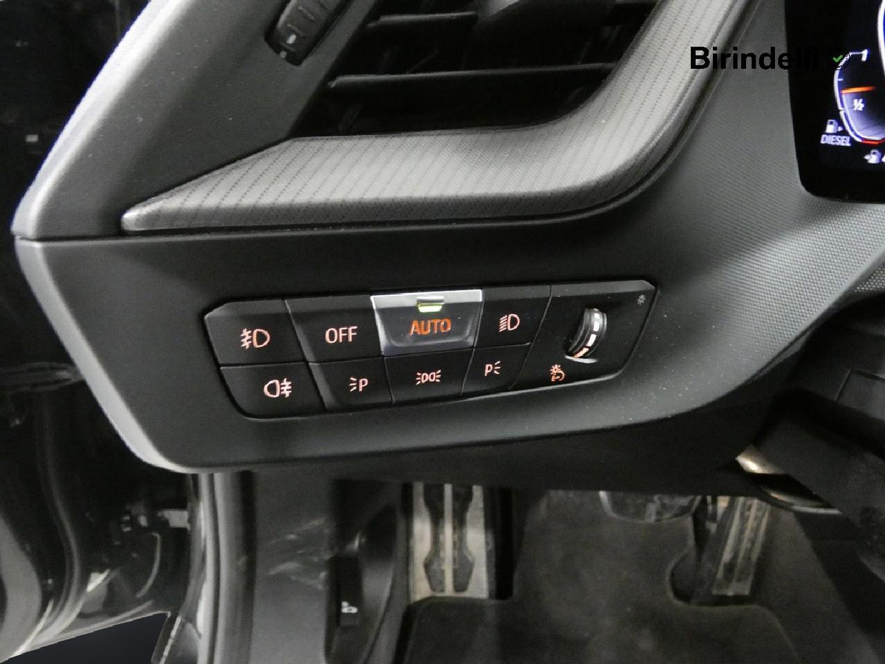 BMW Serie 1 (F40) - 118d 5p. Msport