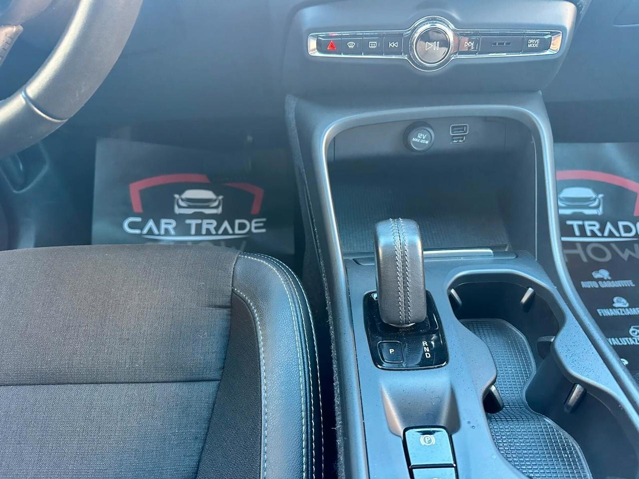 Volvo XC40 T3 Geartronic Business Plus