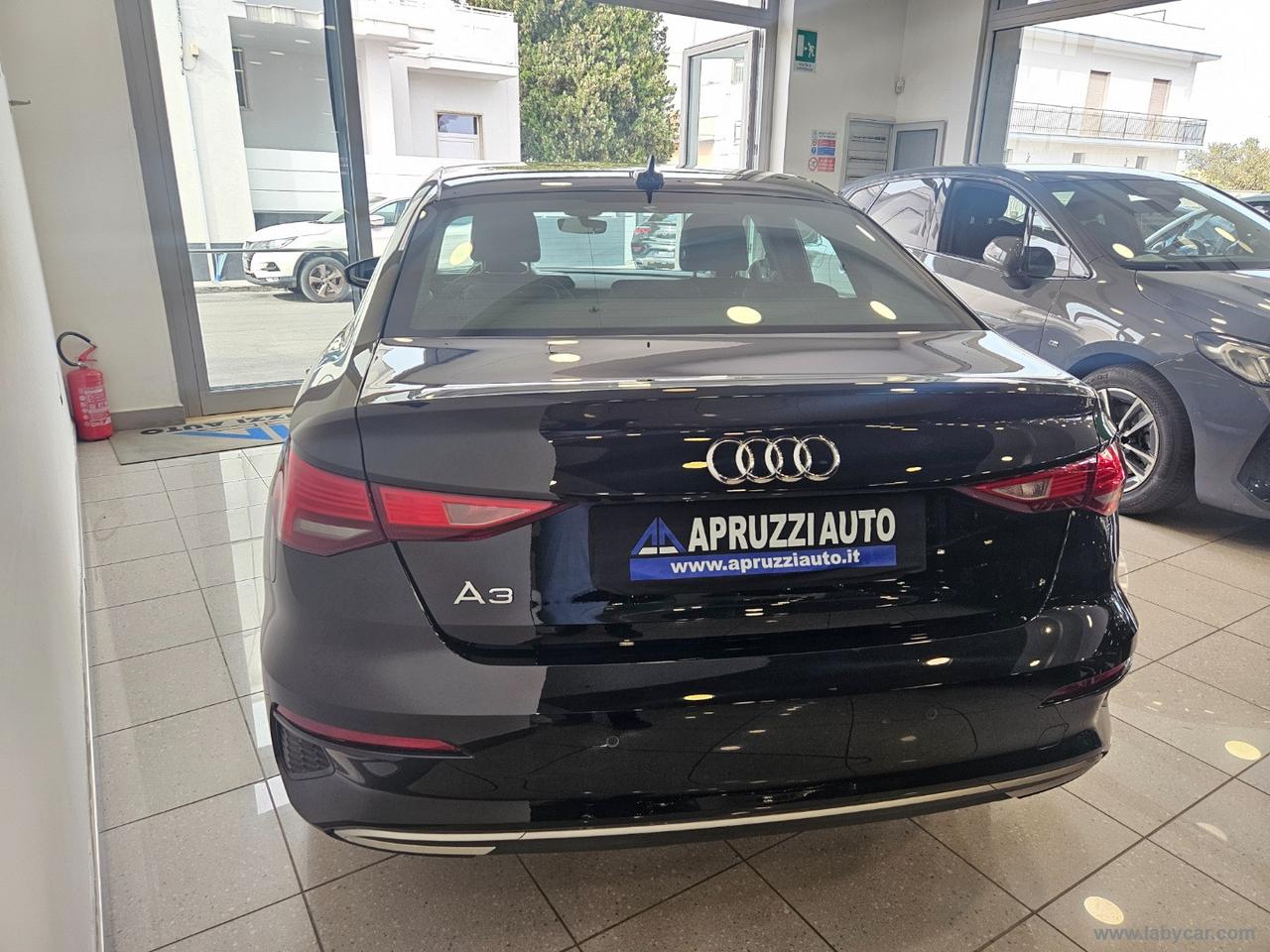 AUDI A3 Sedan 30 TDI S tronic Busin. Advanced